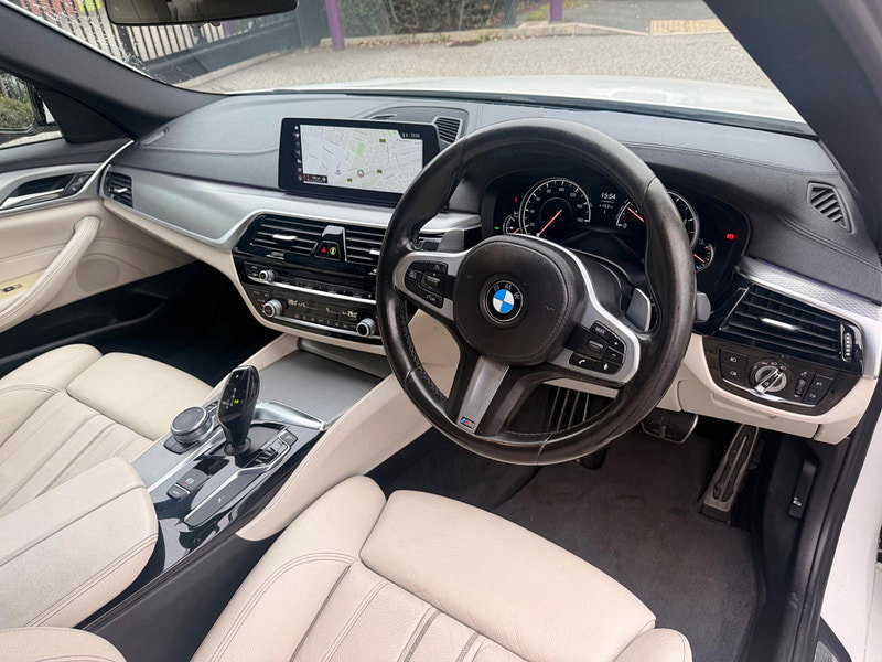 BMW 5 Series 2.0 520d M Sport Auto Euro 6 (s/s) 4dr 4dr Automatic 2026