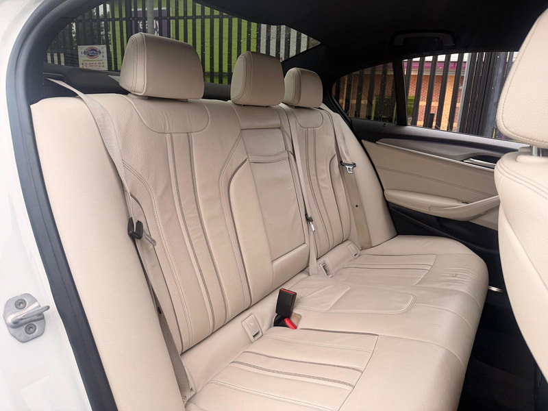 BMW 5 Series 2.0 520d M Sport Auto Euro 6 (s/s) 4dr 4dr Automatic 2026