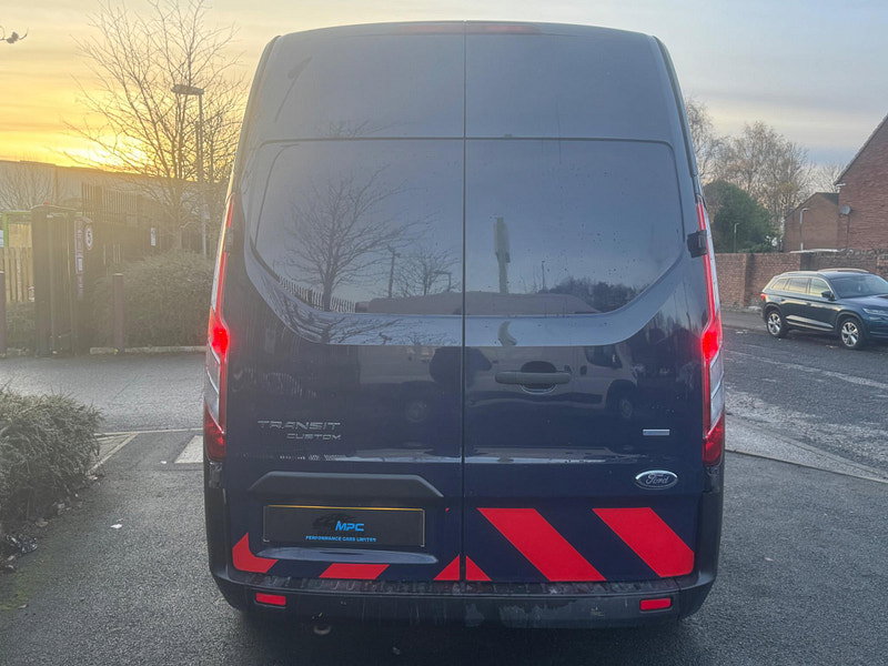 Ford Transit Custom 2.0 300 EcoBlue L2 H2 Euro 6 5dr 5dr Manual 2026