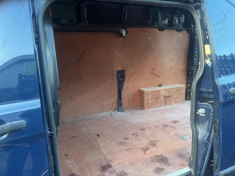 Ford Transit Custom 2.0 300 EcoBlue L2 H2 Euro 6 5dr 5dr Manual 2026