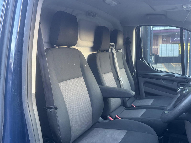 Ford Transit Custom 2.0 300 EcoBlue L2 H2 Euro 6 5dr 5dr Manual 2026