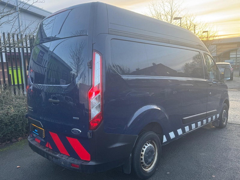 Ford Transit Custom 2.0 300 EcoBlue L2 H2 Euro 6 5dr 5dr Manual 2026