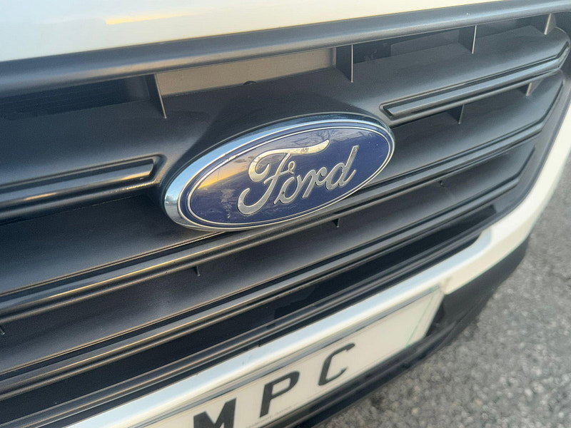 Ford Transit Custom 2.0 320 EcoBlue Leader L2 H2 Euro 6 (s/s) 5dr 5dr Manual 2026