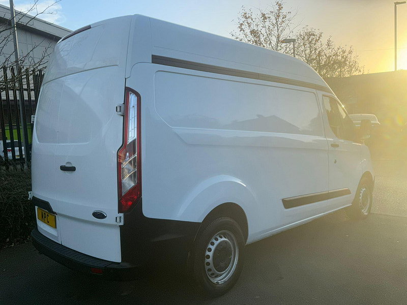 Ford Transit Custom 2.0 320 EcoBlue Leader L2 H2 Euro 6 (s/s) 5dr 5dr Manual 2026