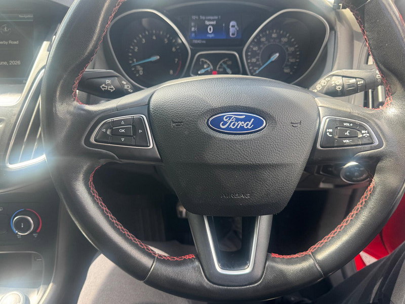Ford Focus 1.5T EcoBoost Zetec S Red Edition Euro 6 (s/s) 5dr 5dr Manual 2026