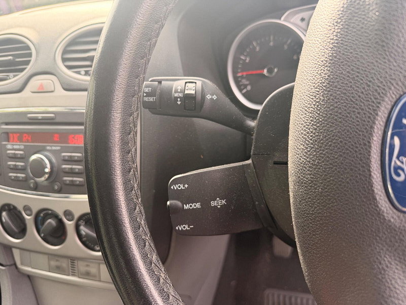 Ford Focus 1.6 Zetec 5dr 5dr Manual 2026