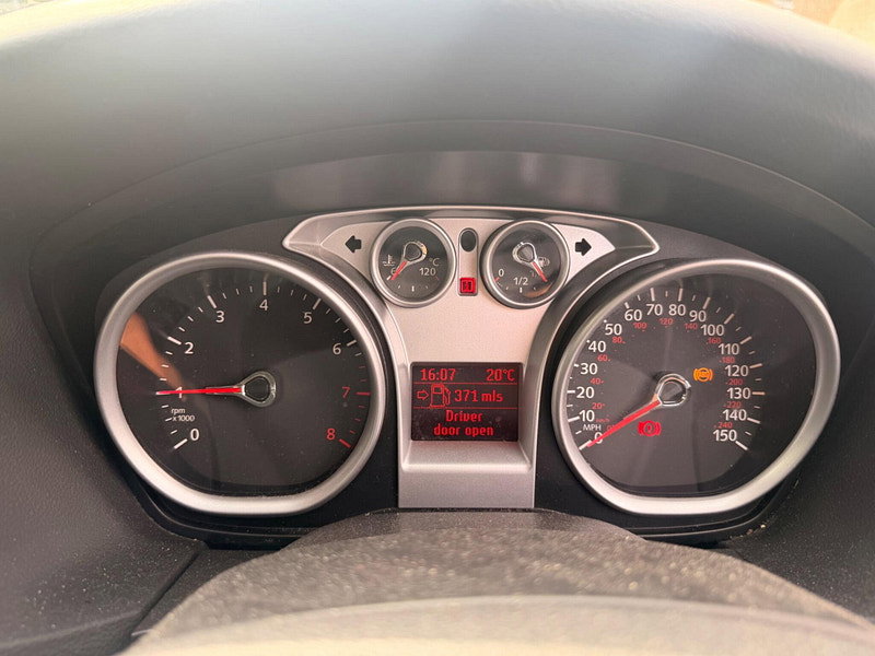 Ford Focus 1.6 Zetec 5dr 5dr Manual 2026