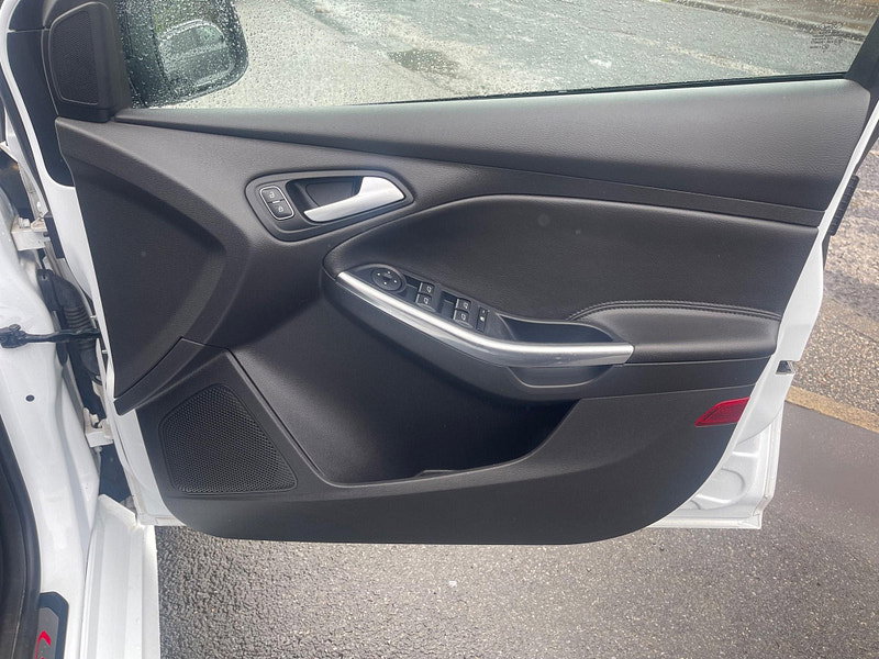Ford Focus 2.0 TDCi ST-2 Euro 6 (s/s) 5dr 5dr Manual 2026