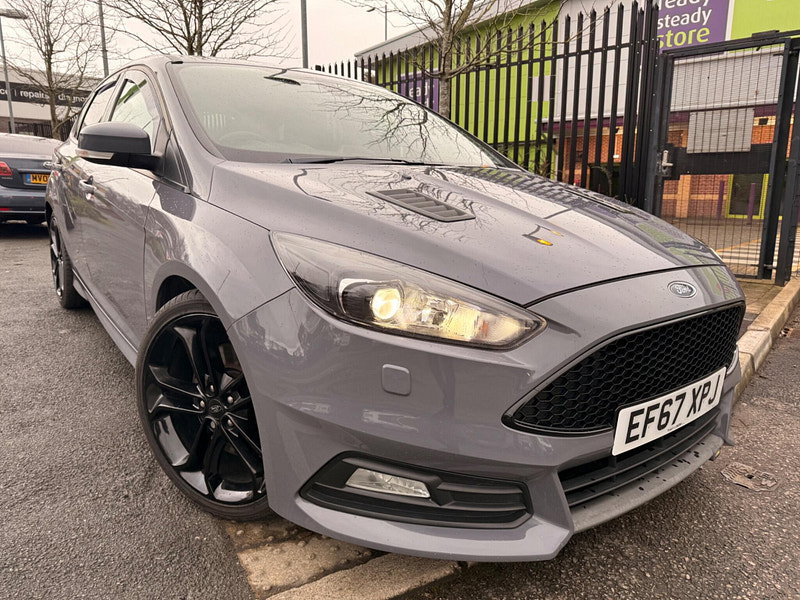 Ford Focus 2.0T EcoBoost ST-3 Euro 6 (s/s) 5dr 5dr Manual 2026