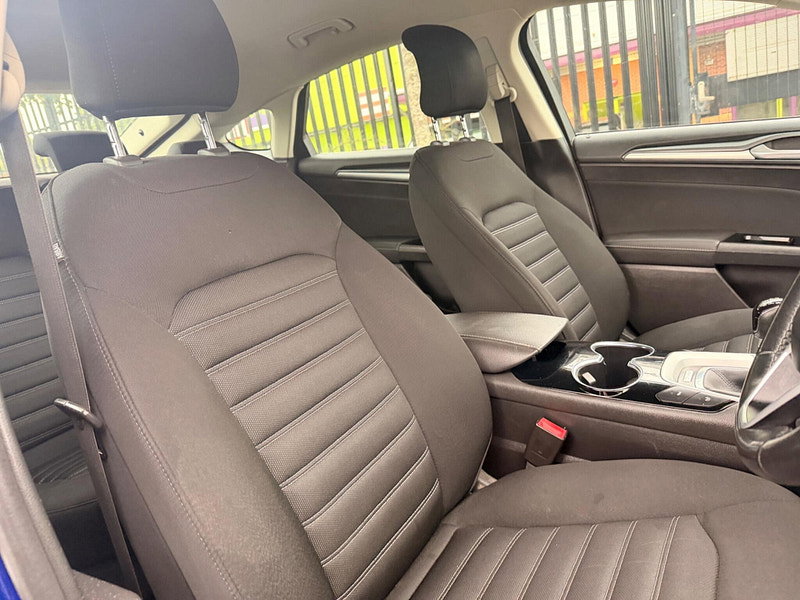 Ford Mondeo 2.0 TDCi Zetec Euro 6 (s/s) 5dr 5dr Manual 2026