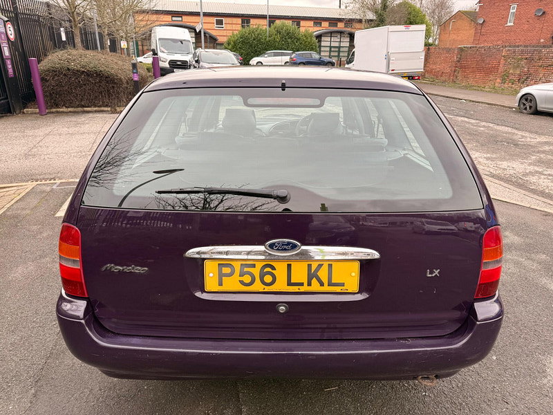 Ford Mondeo 2.0i LX 5dr 5dr Automatic 2026