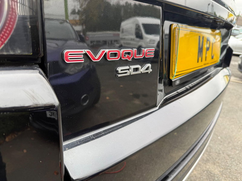 Land Rover Range Rover Evoque 2.2 SD4 Dynamic Auto 4WD Euro 5 (s/s) 5dr 5dr Automatic 2026