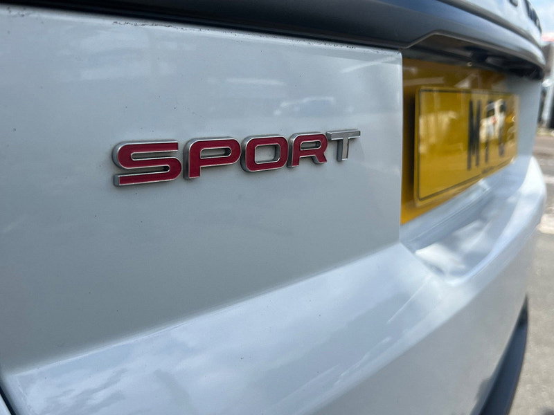 Land Rover Range Rover Sport 3.0 SD V6 HSE Dynamic Auto 4WD Euro 6 (s/s) 5dr 5dr Automatic 2026