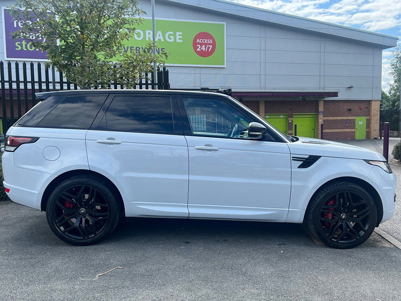 Land Rover Range Rover Sport 3.0 SD V6 HSE Dynamic Auto 4WD Euro 6 (s/s) 5dr 5dr Automatic 2026
