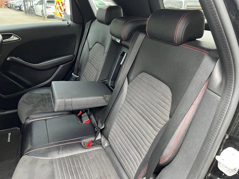 Mercedes-Benz B Class 1.5 B180d AMG Line (Premium) 7G-DCT Euro 6 (s/s) 5dr 5dr Automatic 2026
