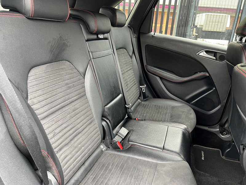 Mercedes-Benz B Class 1.5 B180d AMG Line (Premium) 7G-DCT Euro 6 (s/s) 5dr 5dr Automatic 2026