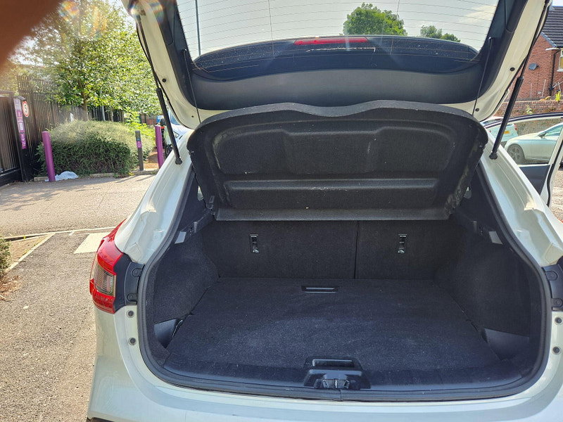 Nissan Qashqai 1.6 dCi Pilot One Edition XTRON Euro 6 (s/s) 5dr 5dr Automatic 2026