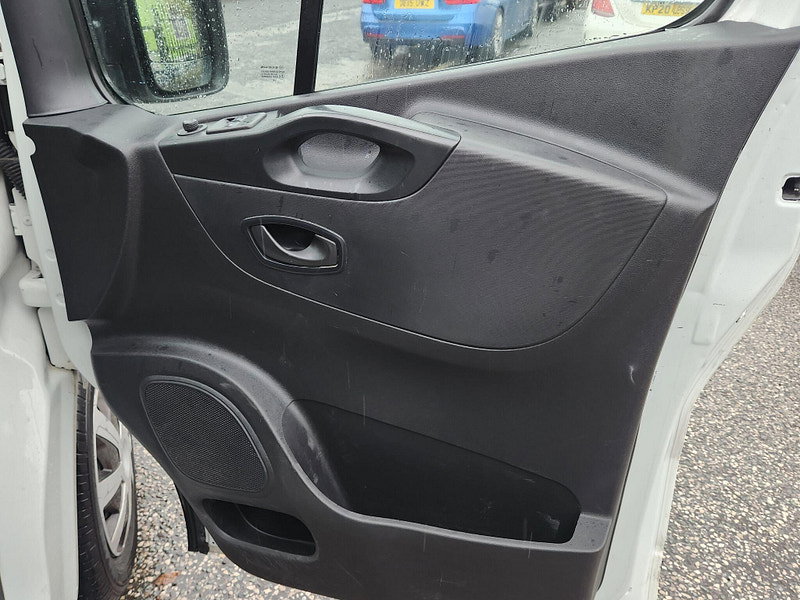 Renault Trafic 2.0 dCi ENERGY 30 Business SWB Standard Roof Euro 6 (s/s) 5dr 4dr Manual 2026