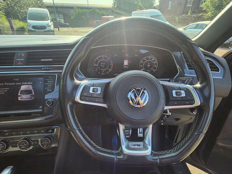Volkswagen Tiguan 2.0 TDI BlueMotion Tech R-Line DSG 4Motion Euro 6 (s/s) 5dr 5dr Automatic 2026