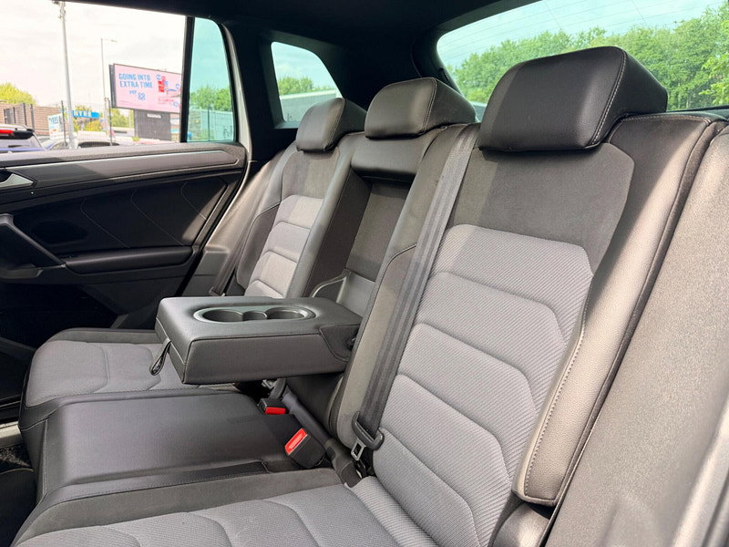 Volkswagen Tiguan 2.0 TDI BlueMotion Tech R-Line DSG Euro 6 (s/s) 5dr 5dr Automatic 2026