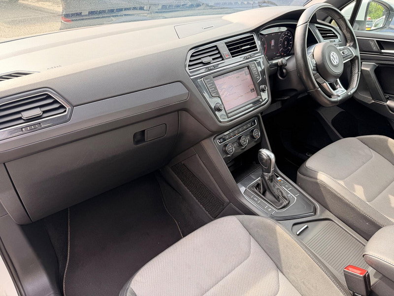 Volkswagen Tiguan 2.0 TDI BlueMotion Tech R-Line DSG Euro 6 (s/s) 5dr 5dr Automatic 2026