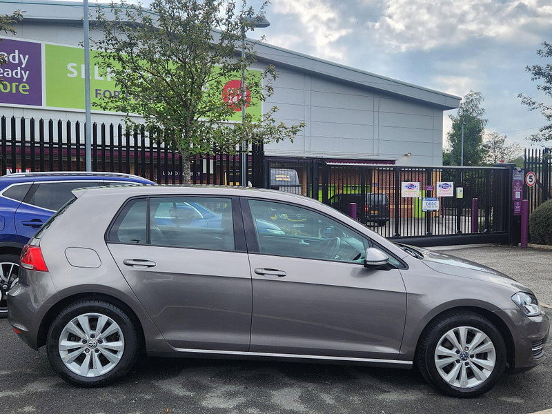 Volkswagen Golf 1.6 TDI BlueMotion Tech SE DSG Euro 5 (s/s) 5dr 5dr Automatic 2026