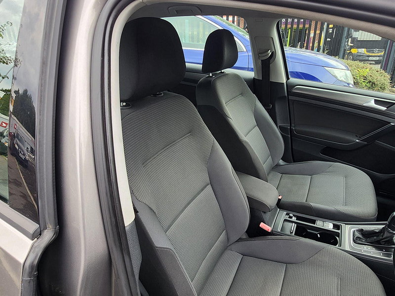 Volkswagen Golf 1.6 TDI BlueMotion Tech SE DSG Euro 5 (s/s) 5dr 5dr Automatic 2026