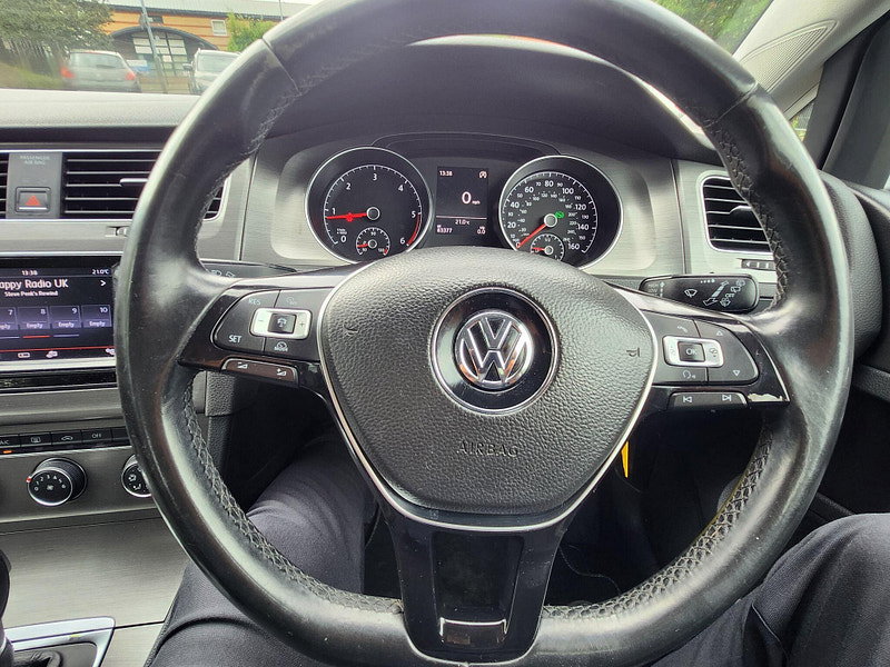 Volkswagen Golf 1.6 TDI BlueMotion Tech SE DSG Euro 5 (s/s) 5dr 5dr Automatic 2026