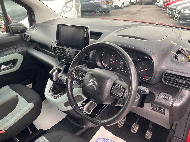 Citroen Berlingo 1.5 BlueHDi Flair M MPV 5dr Diesel Manual Euro 6 (100 ps) 5dr Manual 2026