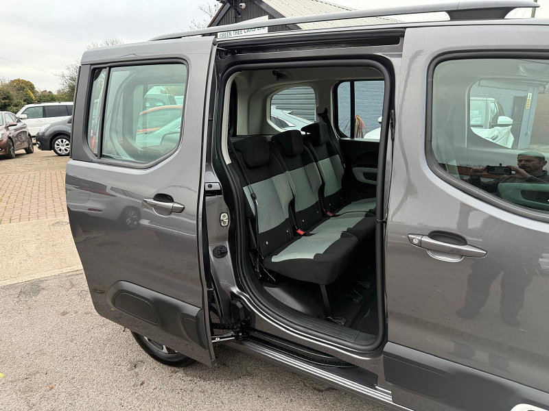 Citroen Berlingo BLUEHDI FLAIR M S/S EAT8 5dr Automatic 2026