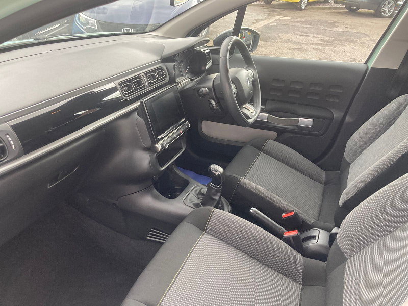 Citroen C3 1.2 PureTech Feel Hatchback 5dr Petrol Manual Euro 6 (s/s) (82 ps) 5dr Manual 2026
