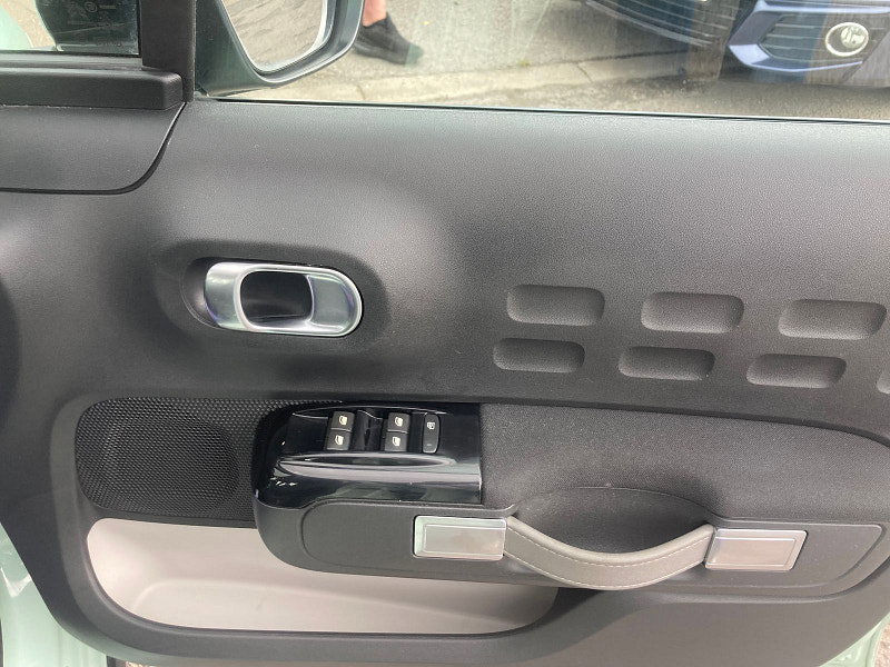 Citroen C3 1.2 PureTech Feel Hatchback 5dr Petrol Manual Euro 6 (s/s) (82 ps) 5dr Manual 2026