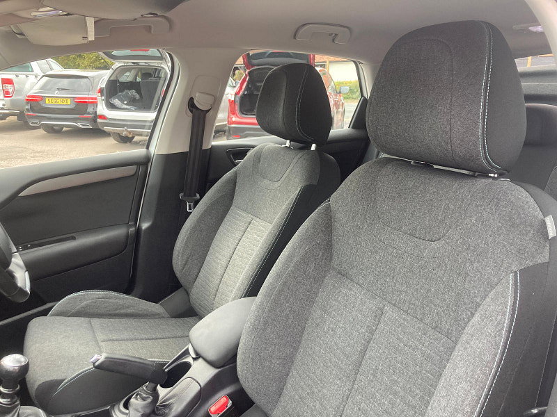 Citroen C4 1.2 PureTech Flair Hatchback 5dr Petrol Manual Euro 6 (s/s) (130 ps) 5dr Manual 2026