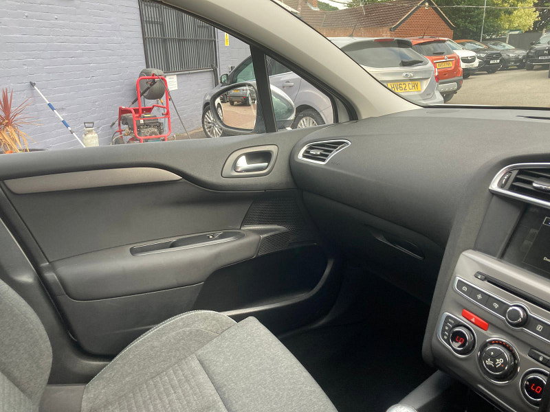Citroen C4 1.2 PureTech Flair Hatchback 5dr Petrol Manual Euro 6 (s/s) (130 ps) 5dr Manual 2026