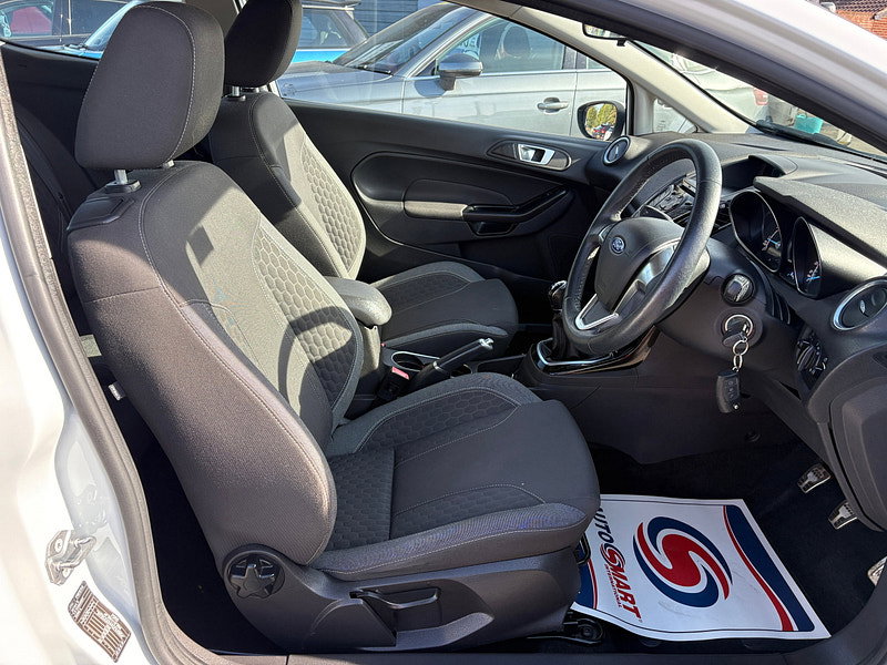 Ford Fiesta 1.0T EcoBoost Zetec S Hatchback 3dr Petrol Manual Euro 6 (s/s) (125 ps) 3dr Manual 2026
