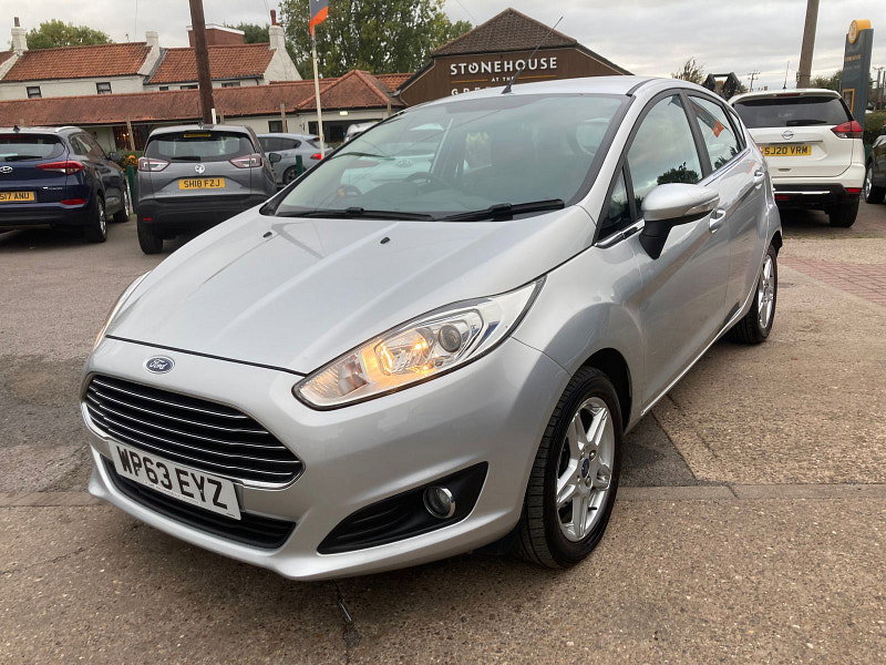 Ford Fiesta 1.25 Zetec Hatchback 5dr Petrol Manual Euro 5 (82 ps) 5dr Manual 2026