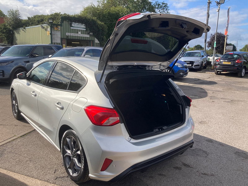 Ford Focus 1.0T EcoBoost ST-Line Hatchback 5dr Petrol Manual Euro 6 (s/s) (125 ps) 5dr Manual 2026