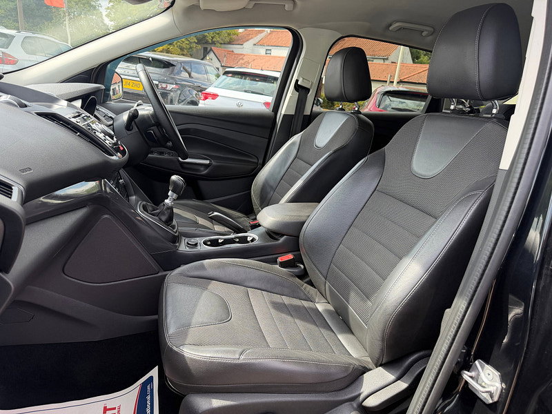 Ford Kuga 2.0 TDCi Titanium SUV 5dr Diesel Manual AWD Euro 6 (s/s) (180 ps) 5dr Manual 2026