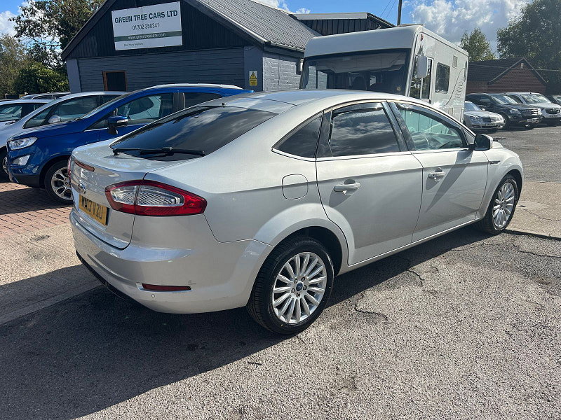 Ford Mondeo 2.0 TDCi Zetec Business Edition Hatchback 5dr Diesel Manual Euro 5 (140 ps) 5dr Manual 2026