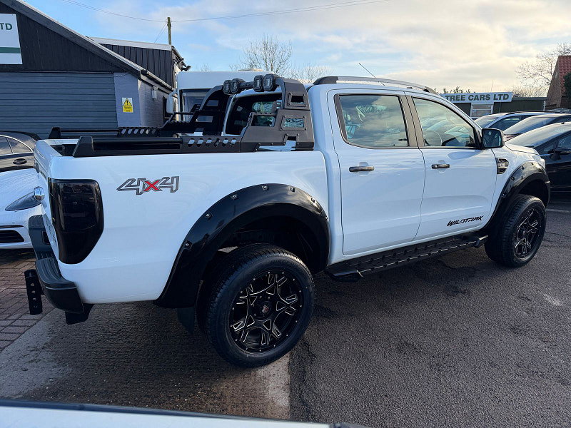 Ford Ranger 3.2 TDCi Wildtrak Pickup Double Cab 4dr Diesel Auto 4WD Euro 5 (200 ps) 4dr Automatic 2026