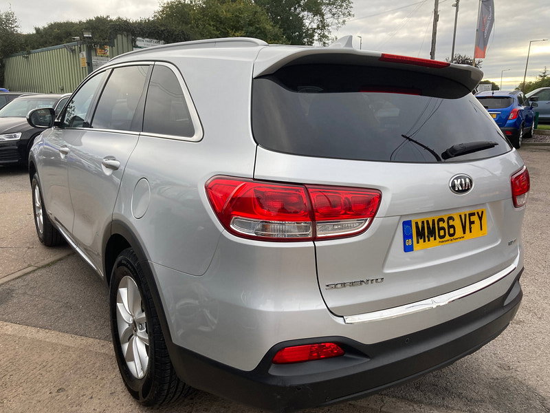 Kia Sorento 2.2 CRDi KX-1 SUV 5dr Diesel Manual AWD Euro 6 (s/s) (197 bhp) 5dr Manual 2026