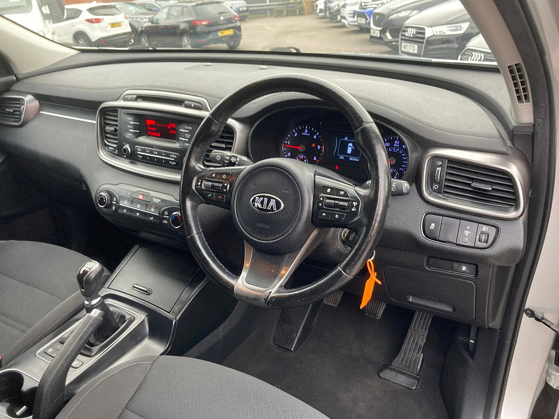 Kia Sorento 2.2 CRDi KX-1 SUV 5dr Diesel Manual AWD Euro 6 (s/s) (197 bhp) 5dr Manual 2026