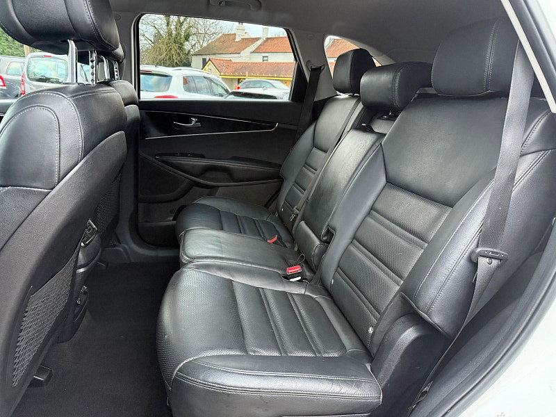 Kia Sorento 2.2 CRDi KX-2 SUV 5dr Diesel Auto AWD Euro 6 (s/s) (197 bhp) 5dr Automatic 2026
