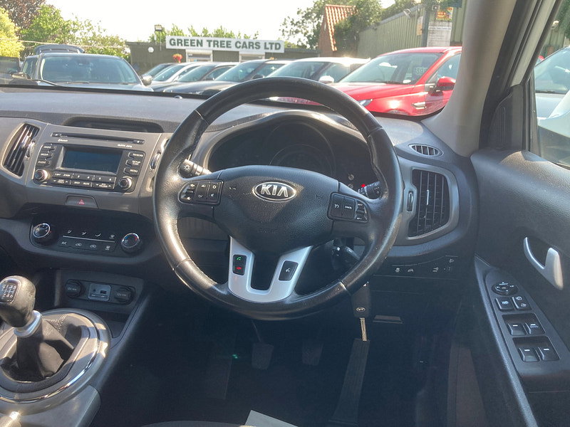Kia Sportage 1.6 GDi 1 SUV 5dr Petrol Manual 2WD Euro 5 (133 bhp) 5dr Manual 2026