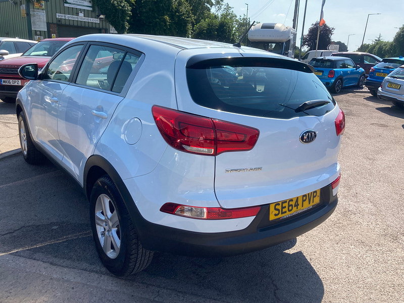 Kia Sportage 1.6 GDi 1 SUV 5dr Petrol Manual 2WD Euro 5 (133 bhp) 5dr Manual 2026