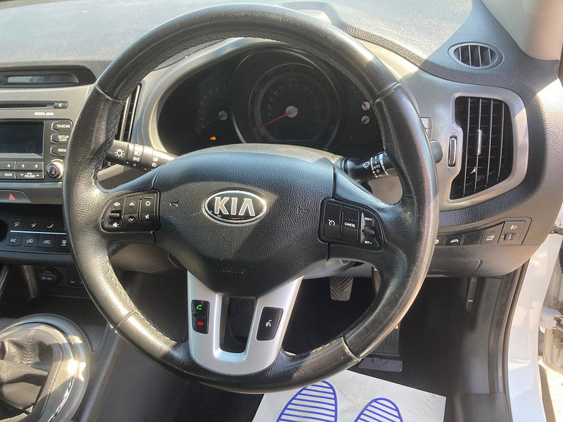 Kia Sportage 1.6 GDi 1 SUV 5dr Petrol Manual 2WD Euro 5 (133 bhp) 5dr Manual 2026