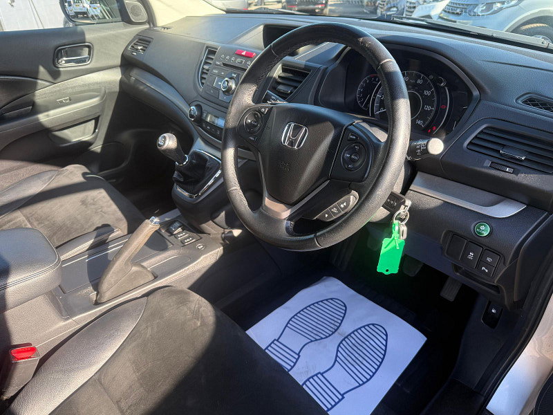 Honda CR-V 2.0 i-VTEC SR SUV 5dr Petrol Manual 4WD Euro 5 (s/s) (155 ps) 5dr Manual 2026