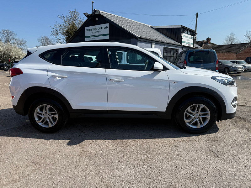 Hyundai Tucson 1.6 GDi Blue Drive S SUV 5dr Petrol Manual Euro 6 (s/s) (132 ps) 5dr Manual 2026