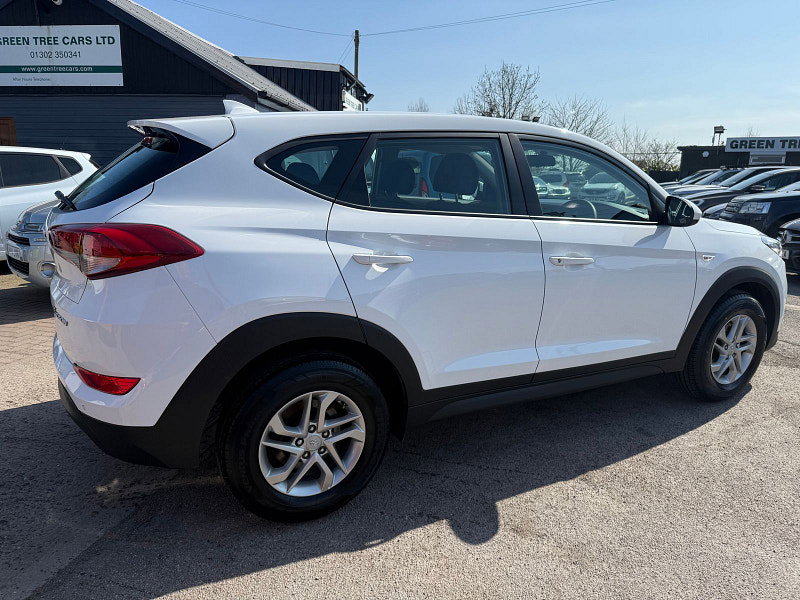 Hyundai Tucson 1.6 GDi Blue Drive S SUV 5dr Petrol Manual Euro 6 (s/s) (132 ps) 5dr Manual 2026