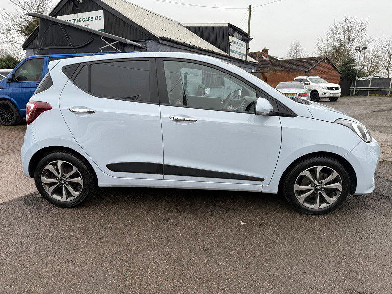 Hyundai I10 1.2 Premium SE Hatchback 5dr Petrol Auto Euro 6 (87 ps) 5dr Automatic 2026
